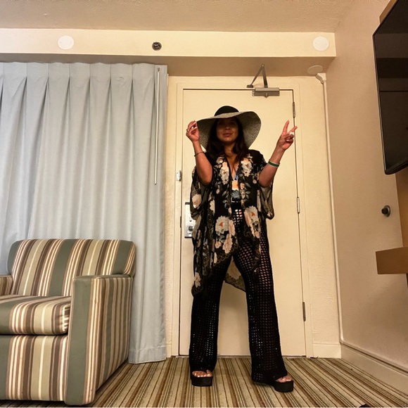 ! Lola M ! - Picture 4 of 11